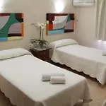 Mariano Hotel *
