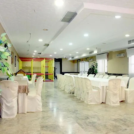 Mariano Hotel *
